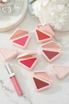 Prada Contact Cream-to-Powder Mushy Blur Blush